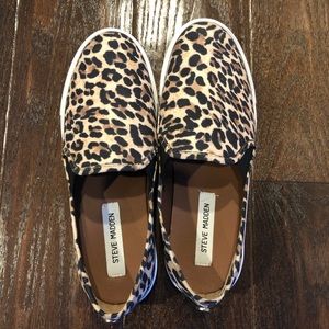 steve madden leopard slip ons